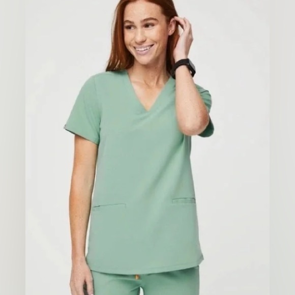 Figs | Tops | Figs Jade Casma Xs | Poshmark